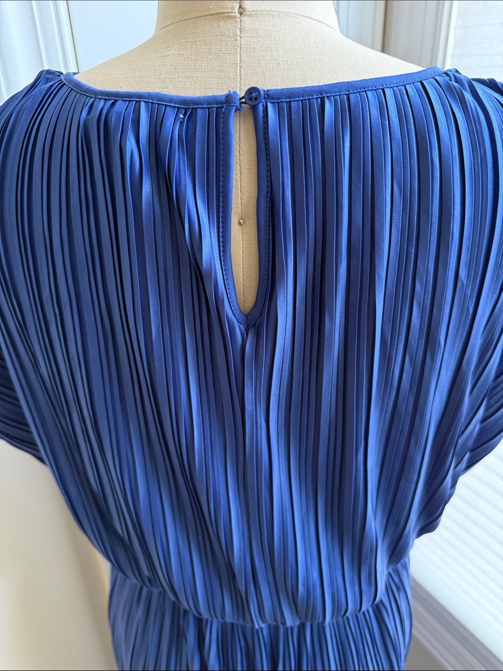 Prologue Royal Blue Pleated Midi Dress - Picture 4 of 5